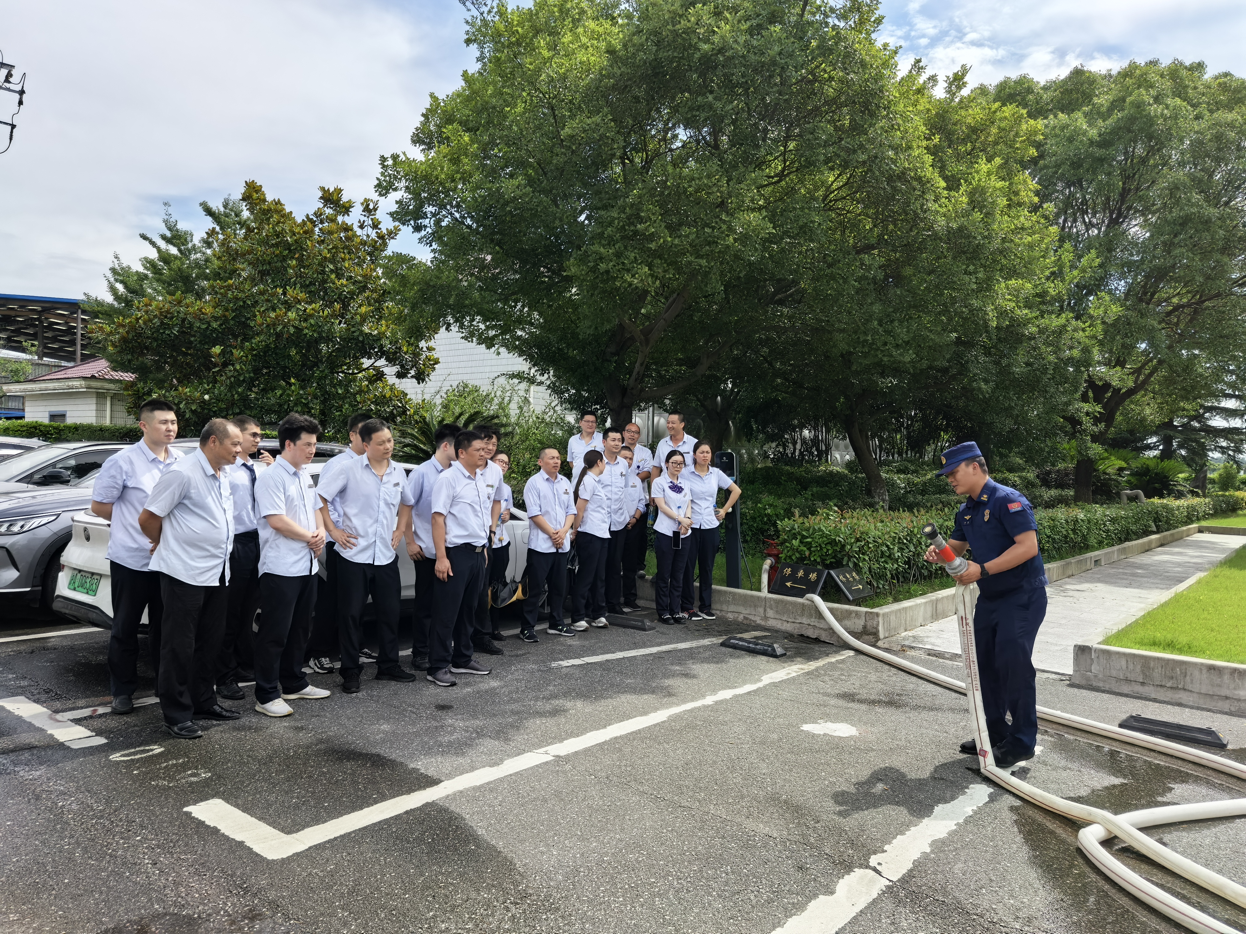 金山区殡仪馆开展消防安全比武竞赛活动